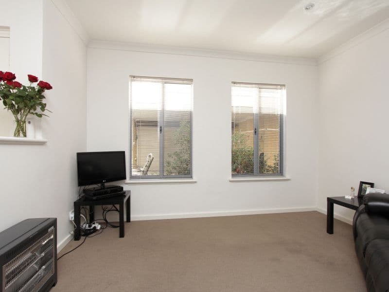 15 Sydenham Street, RIVERVALE WA 6103, Rivervale - Thumbnail 3