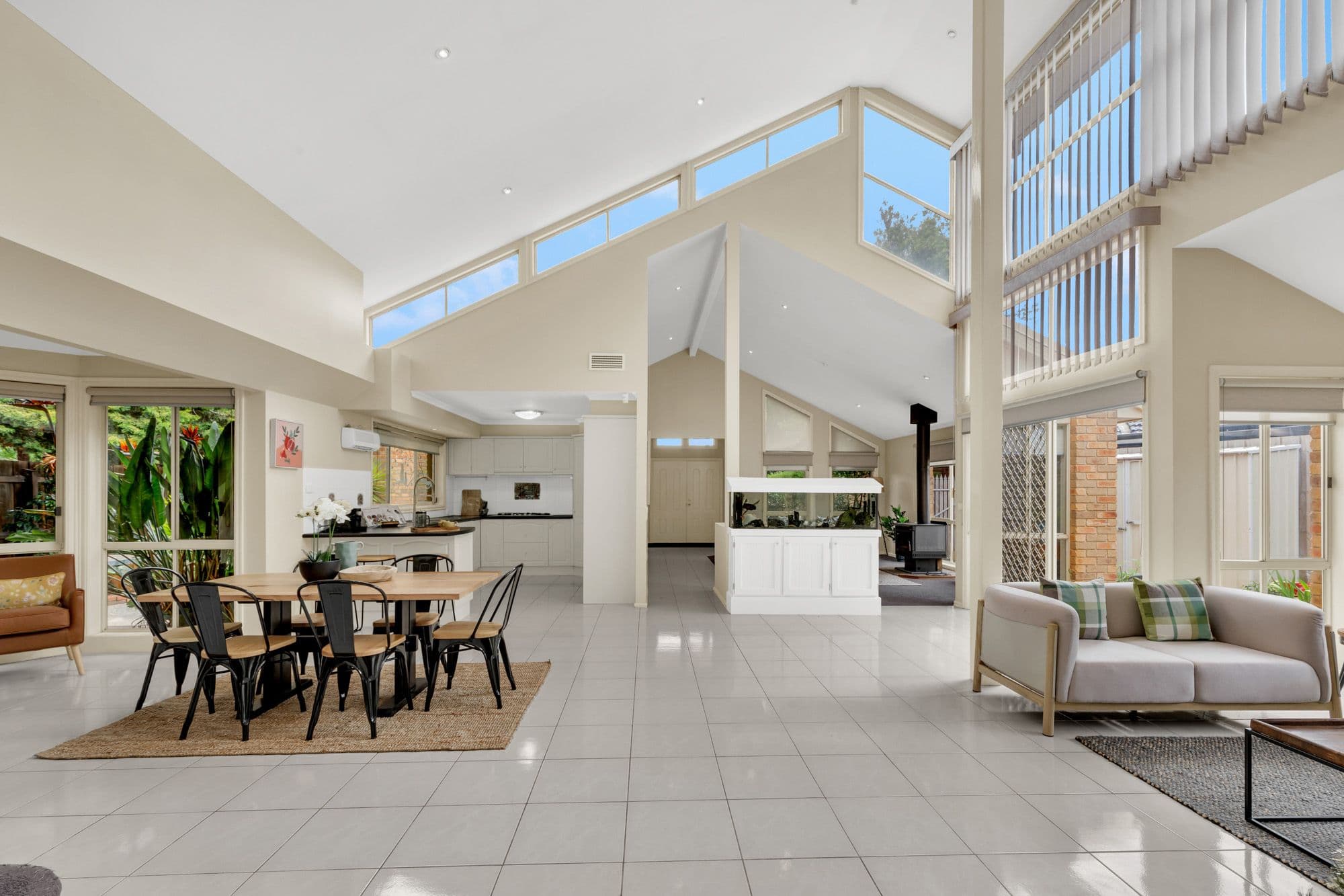 23 Melrose Place, Werribee VIC 3030, Werribee - Thumbnail 3