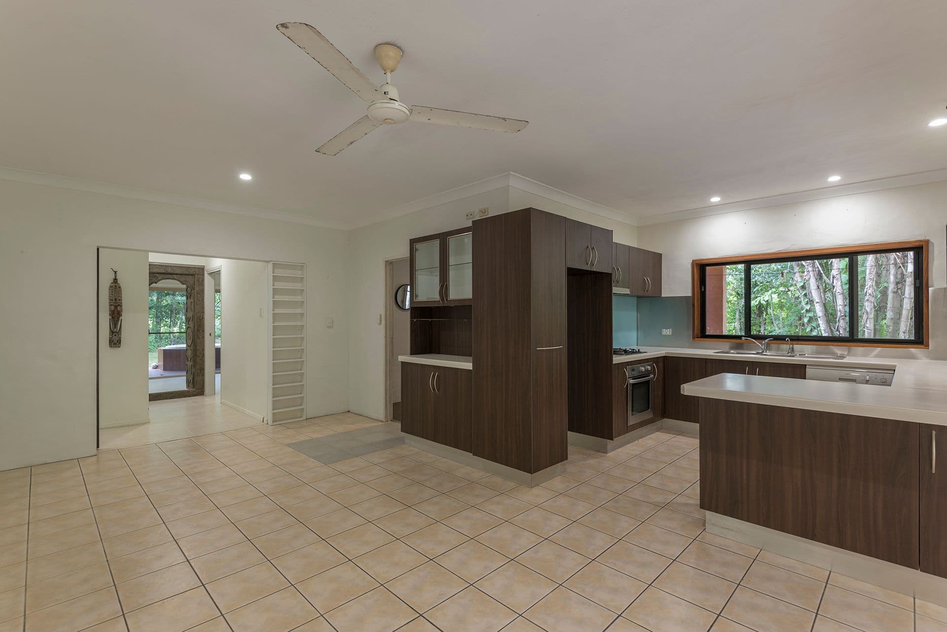 32 Kingfisher Lane, Whyanbeel QLD 4873, Whyanbeel - Thumbnail 2