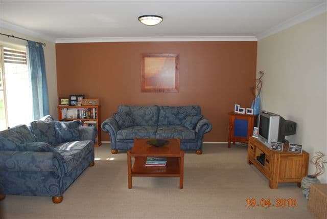 10 Valmadre Court, PETRIE QLD 4502, Petrie - Thumbnail 4