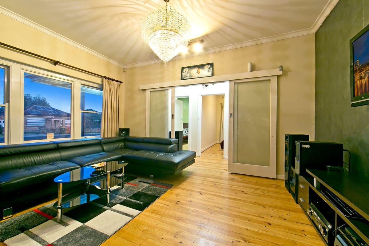 14 Ormond Avenue, Clearview SA 5085, Clearview - Thumbnail 2