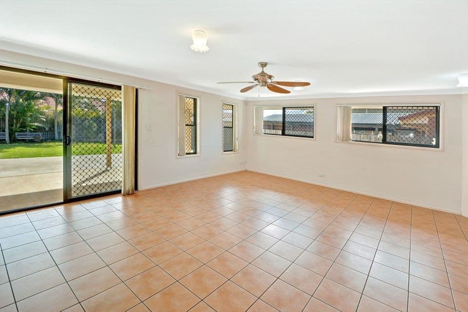 14 Springs Drive, LITTLE MOUNTAIN QLD 4551, Little Mountain - Thumbnail 4