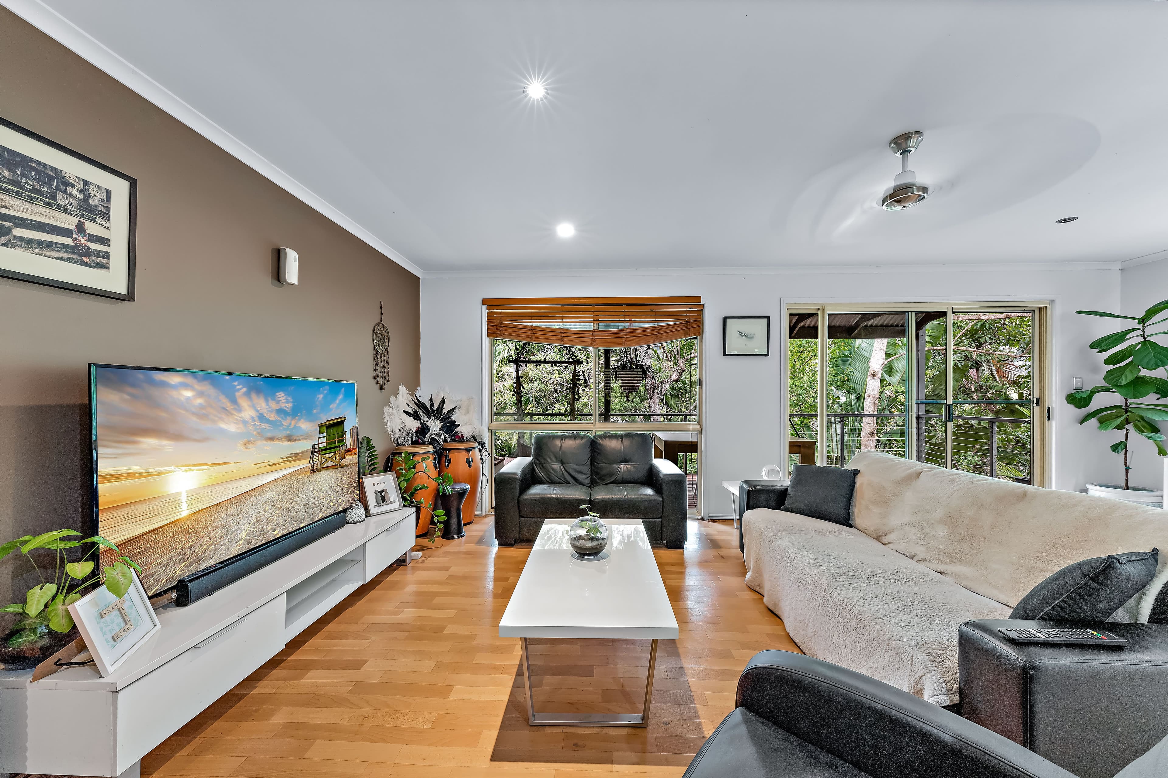16 Sandpiper Crescent, Jubilee Pocket QLD 4802, Jubilee Pocket - Thumbnail 2