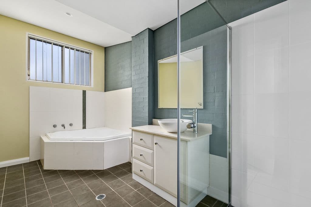 23 Yarle Crescent, Flinders - Thumbnail 6