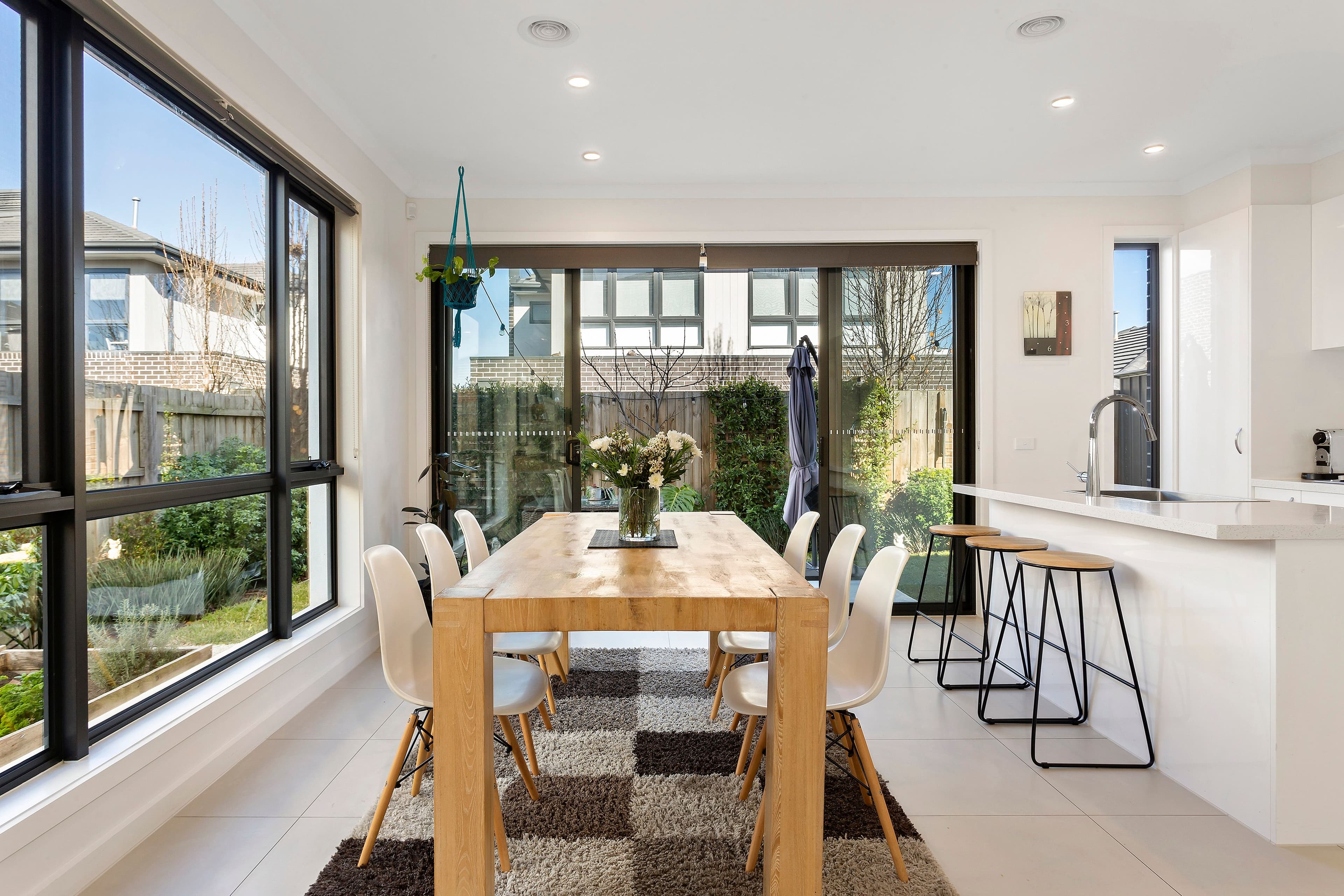 15 Linoak Avenue, Lalor VIC 3075, Lalor - Thumbnail 4