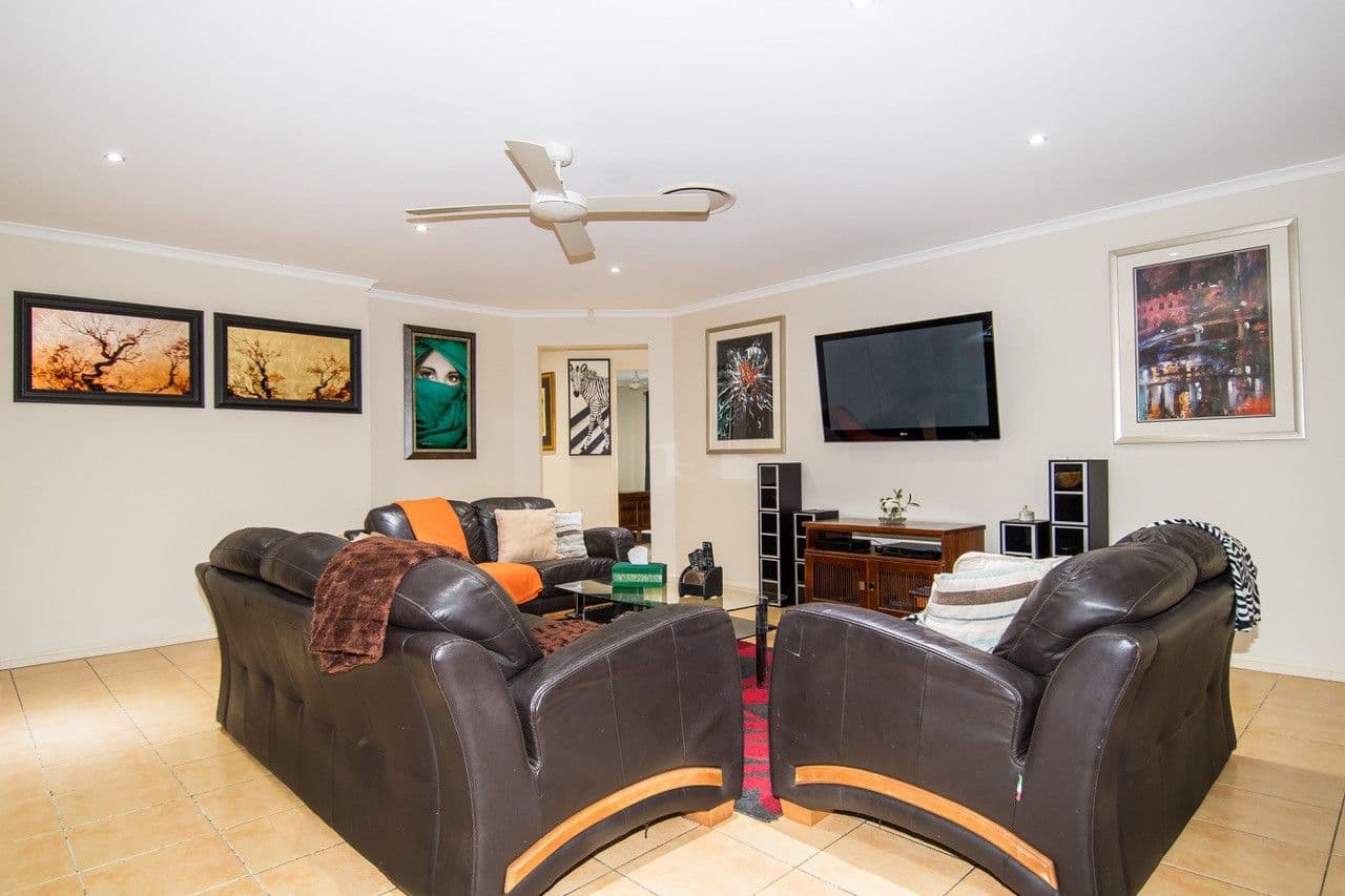 45 Nottinghill Gate Drive, Arundel QLD 4214, Arundel - Thumbnail 8
