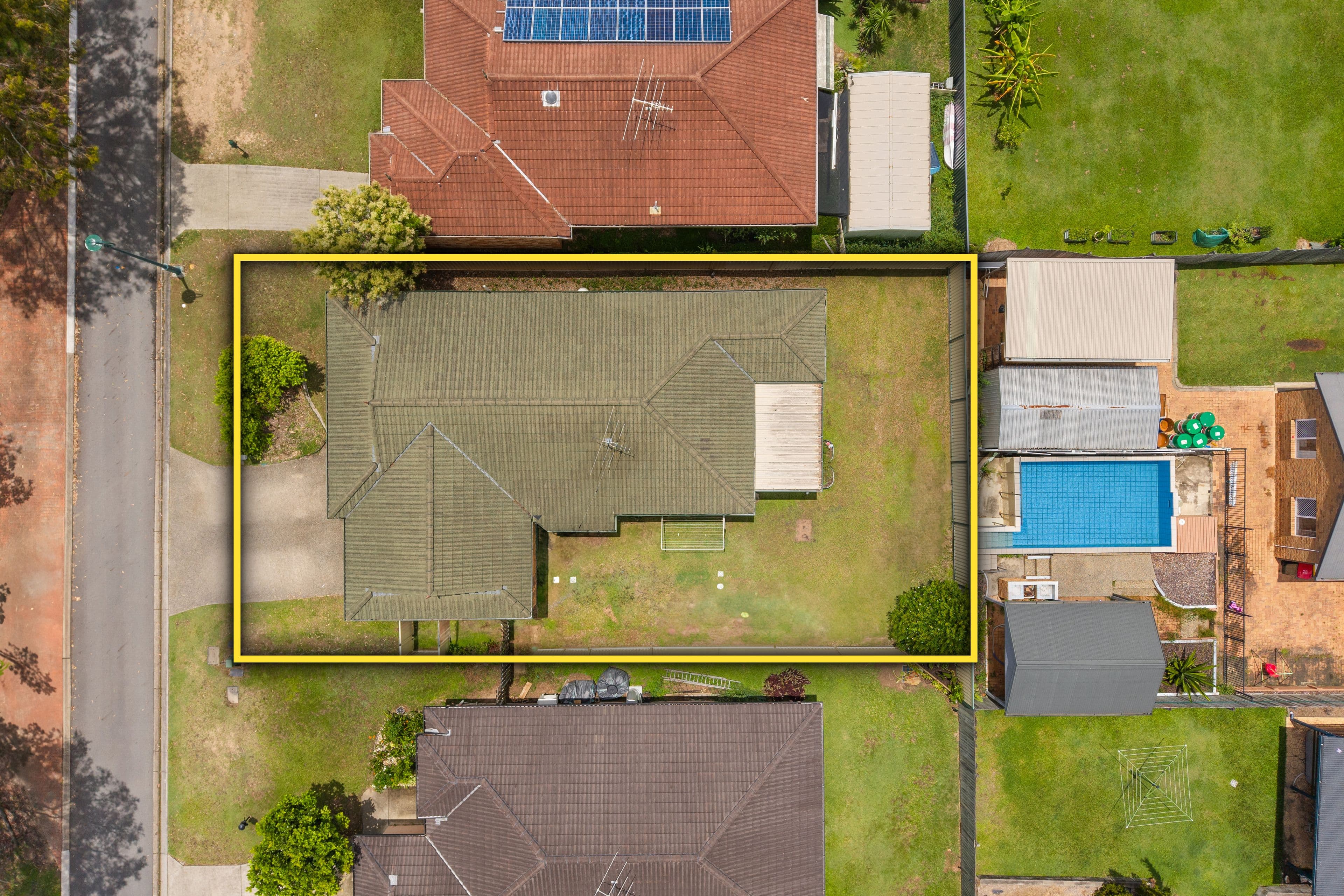 27 Homefield Street, Margate QLD 4019, Margate - Thumbnail 2