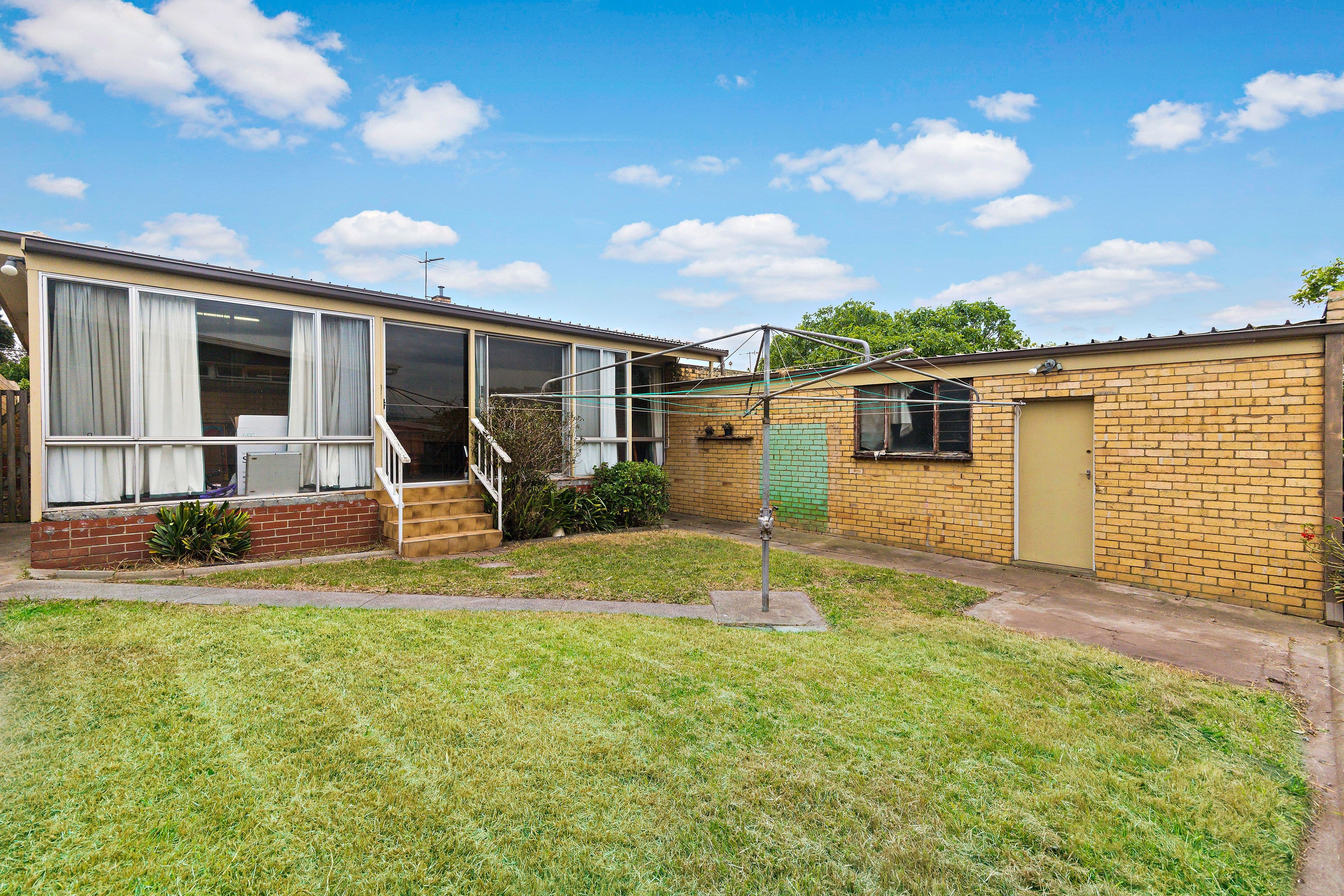 2 Leroux Street, Oakleigh VIC 3166, Oakleigh - Thumbnail 8