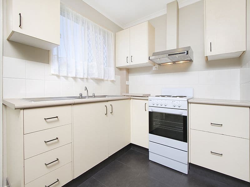 18 Alderbaran Street, Kingston QLD 4114, Kingston - Thumbnail 2