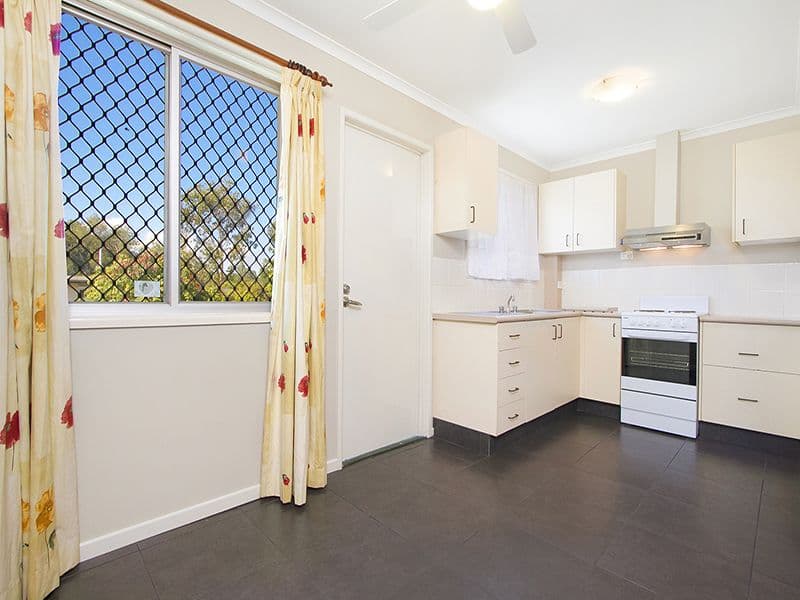 18 Alderbaran Street, Kingston QLD 4114, Kingston - Thumbnail 3