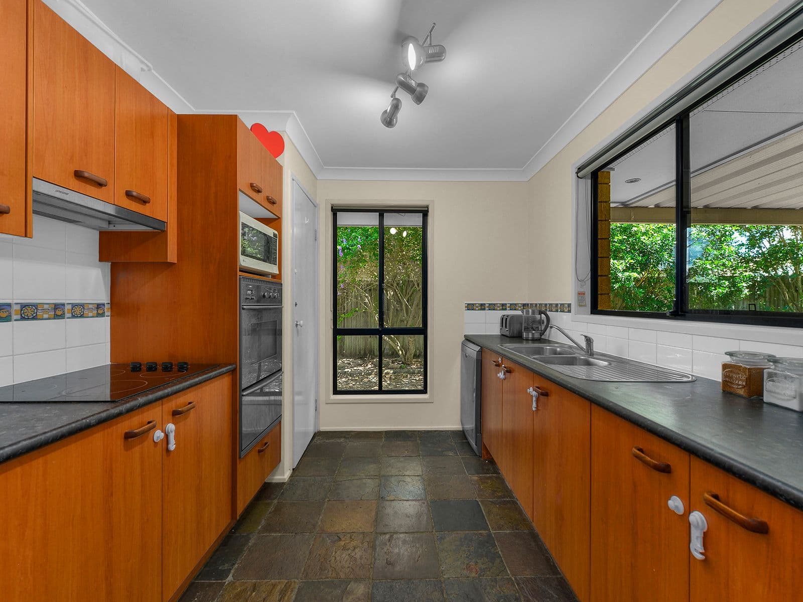 8 Kalunda Drive, Caboolture QLD 4510, Caboolture - Thumbnail 7