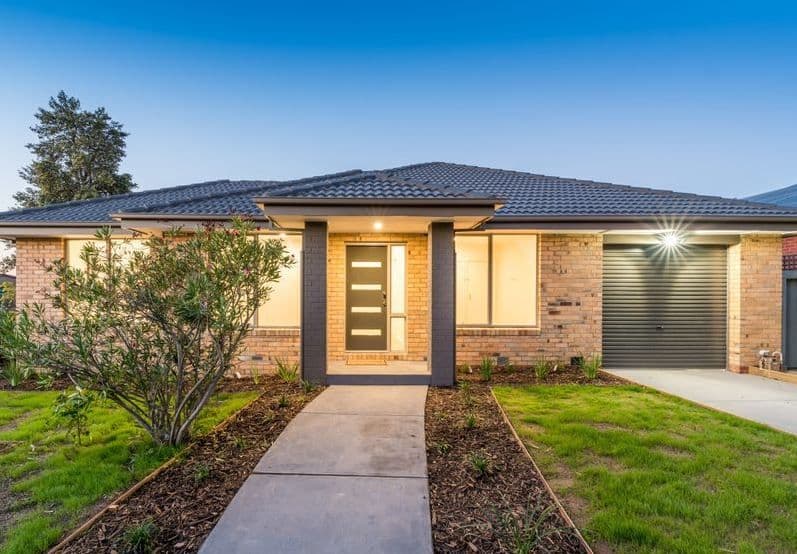 17 Mollison Street, Dandenong North VIC 3175, Dandenong North - Image 1