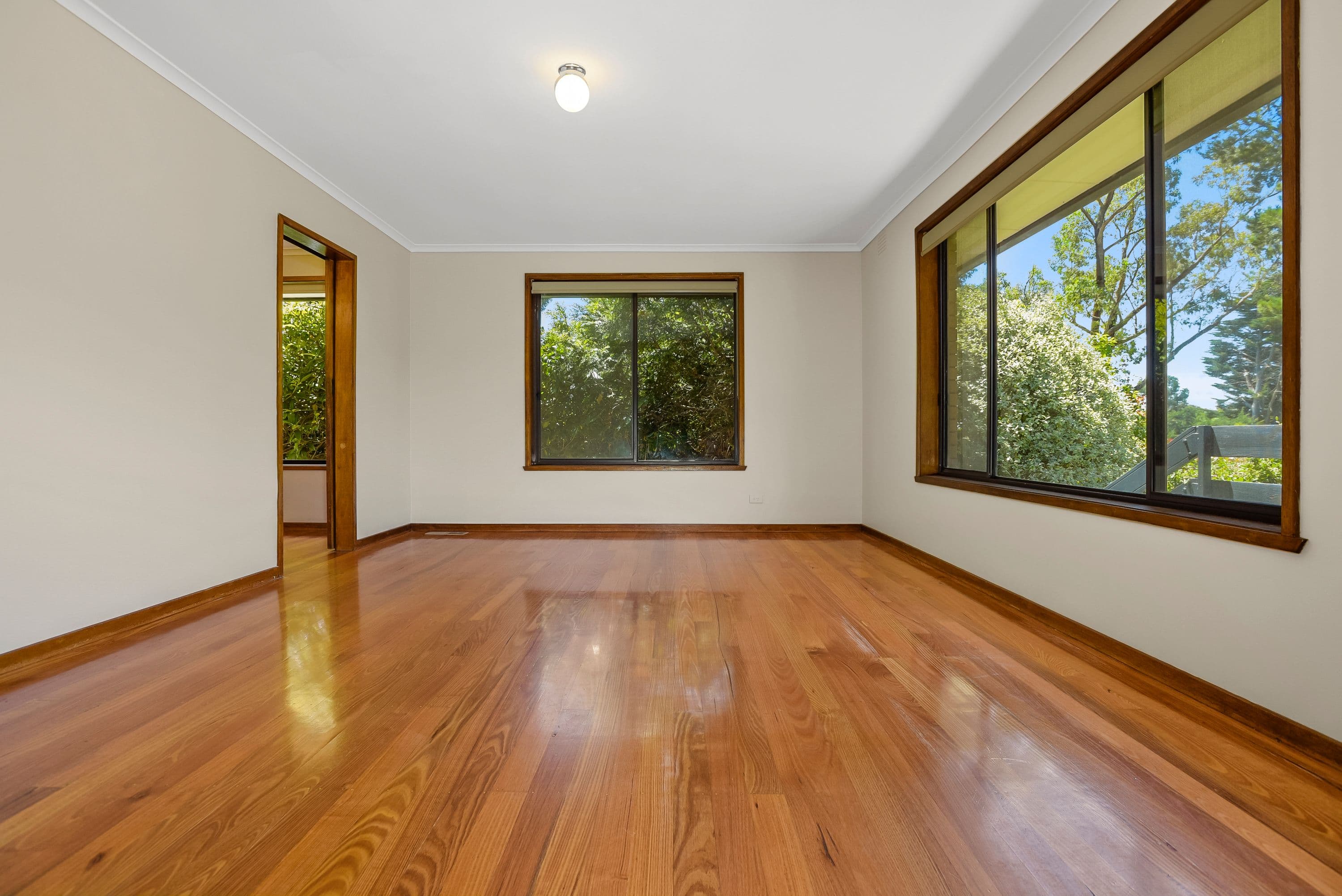 26 Tennyson Street, Woodend VIC 3442, Woodend - Thumbnail 2