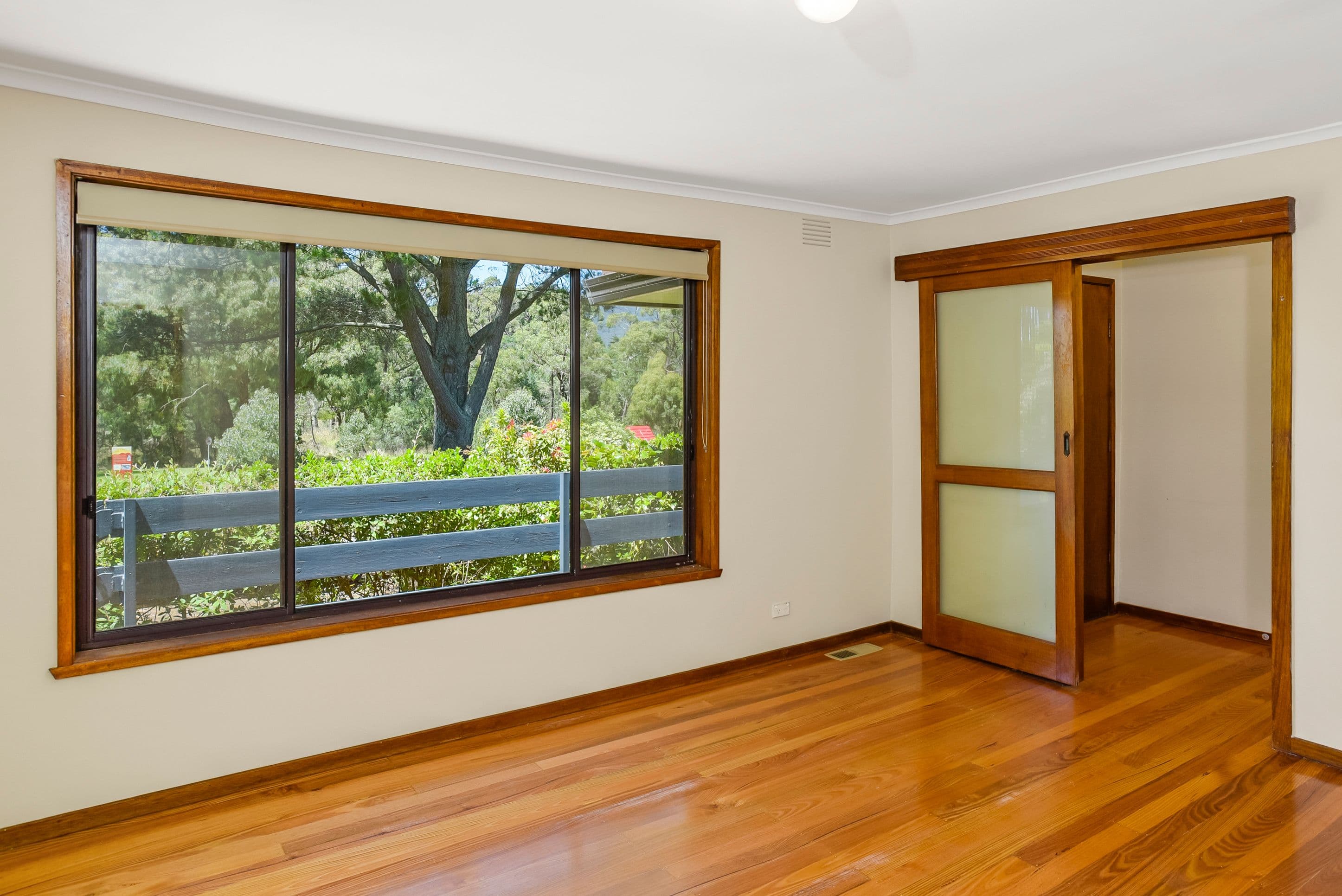 26 Tennyson Street, Woodend VIC 3442, Woodend - Thumbnail 3