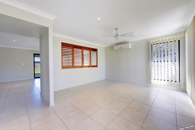 12 Franklin Drive, MOUNT LOUISA QLD 4814, Mount Louisa - Thumbnail 2