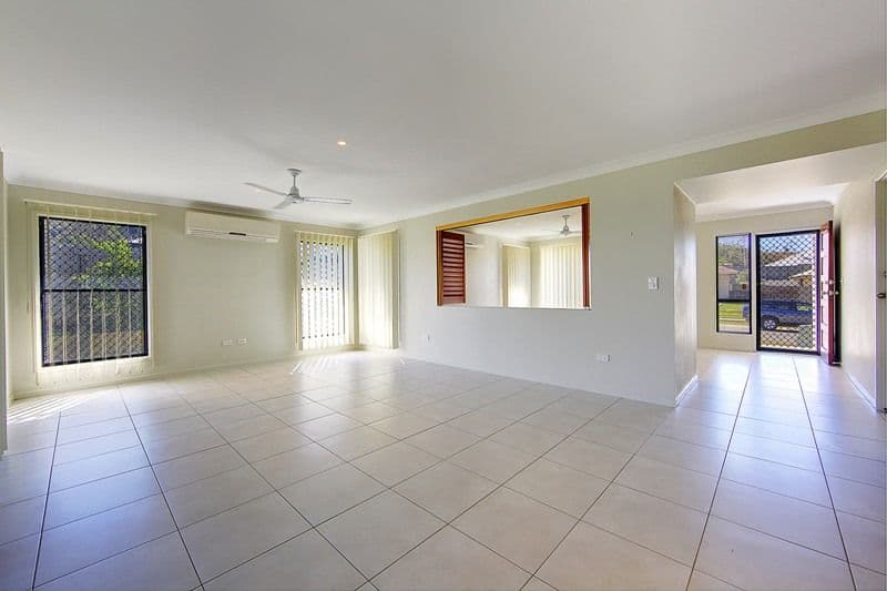 12 Franklin Drive, MOUNT LOUISA QLD 4814, Mount Louisa - Thumbnail 4