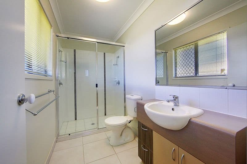 12 Franklin Drive, MOUNT LOUISA QLD 4814, Mount Louisa - Thumbnail 6