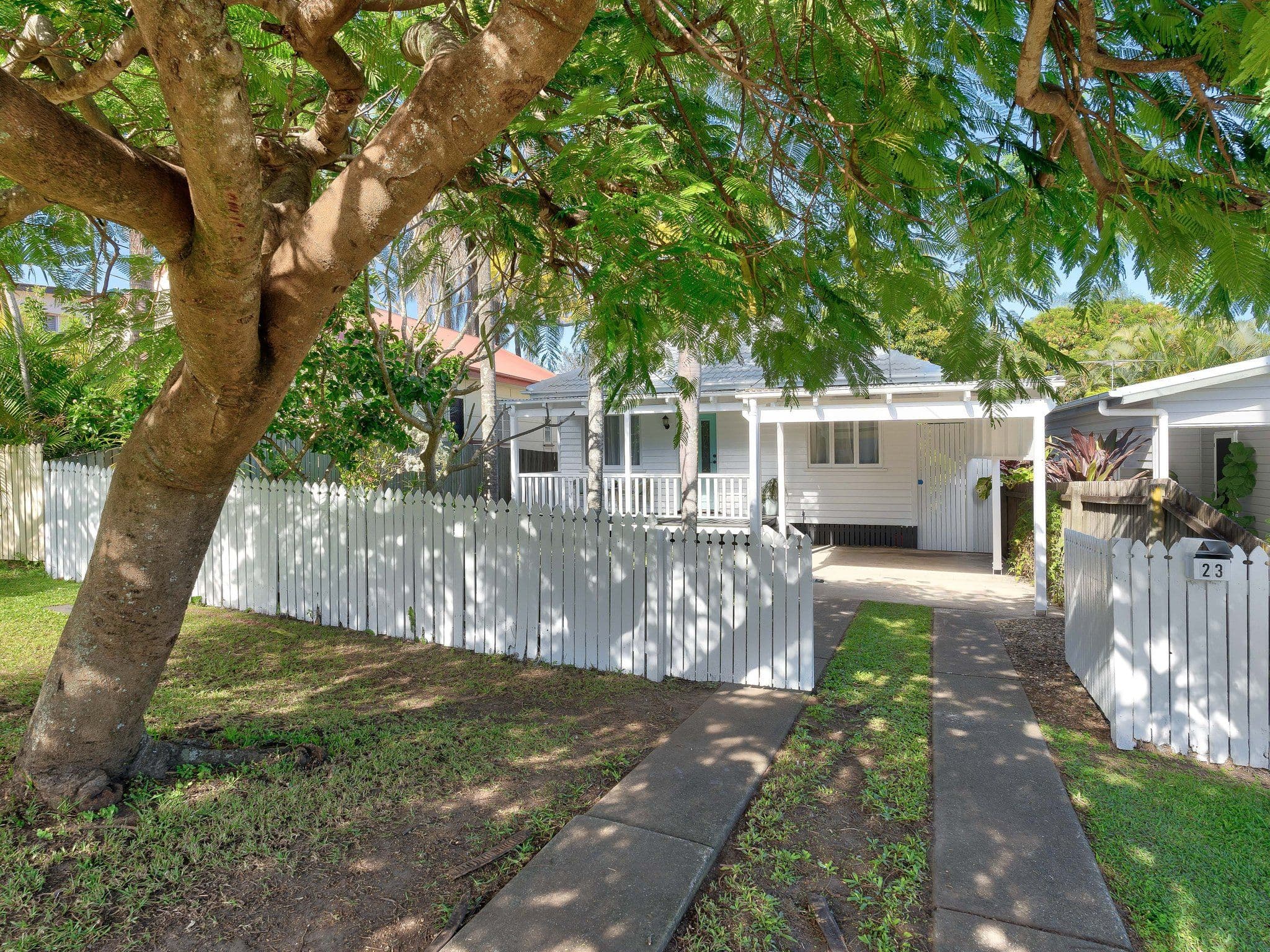 23 Bell Street, Woody Point QLD 4019, Woody Point - Thumbnail 2
