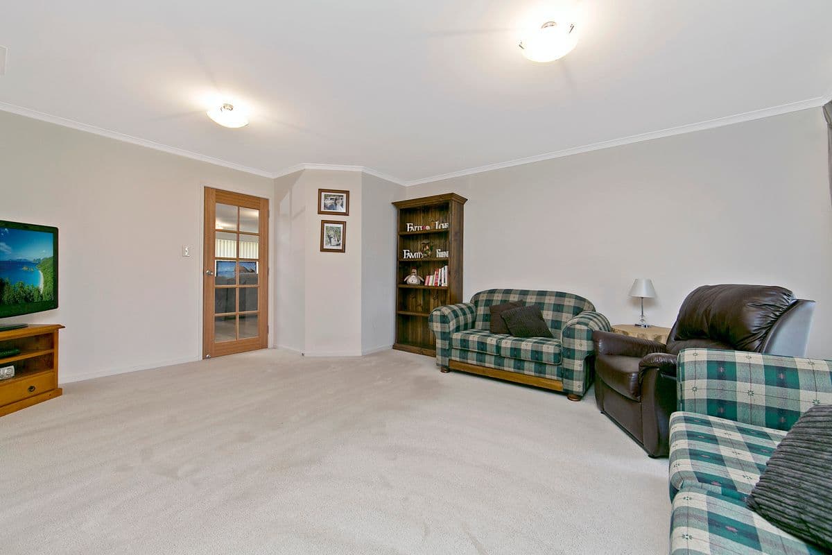 16 Whiteman Road, WILLIAMSTOWN SA 5351, Williamstown - Thumbnail 5