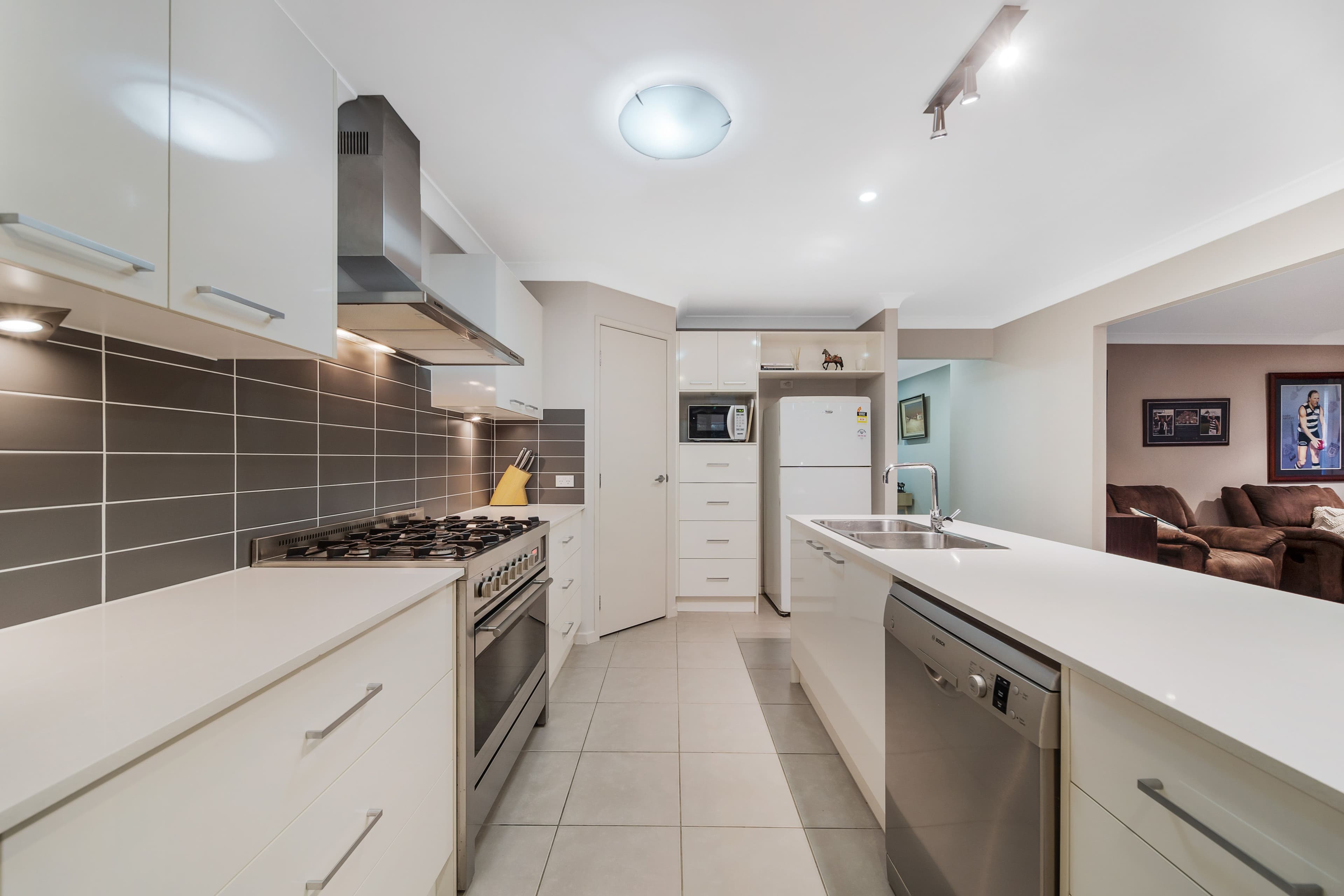 51 Isle Of Ely Drive, Heritage Park QLD 4118, Heritage Park - Thumbnail 4