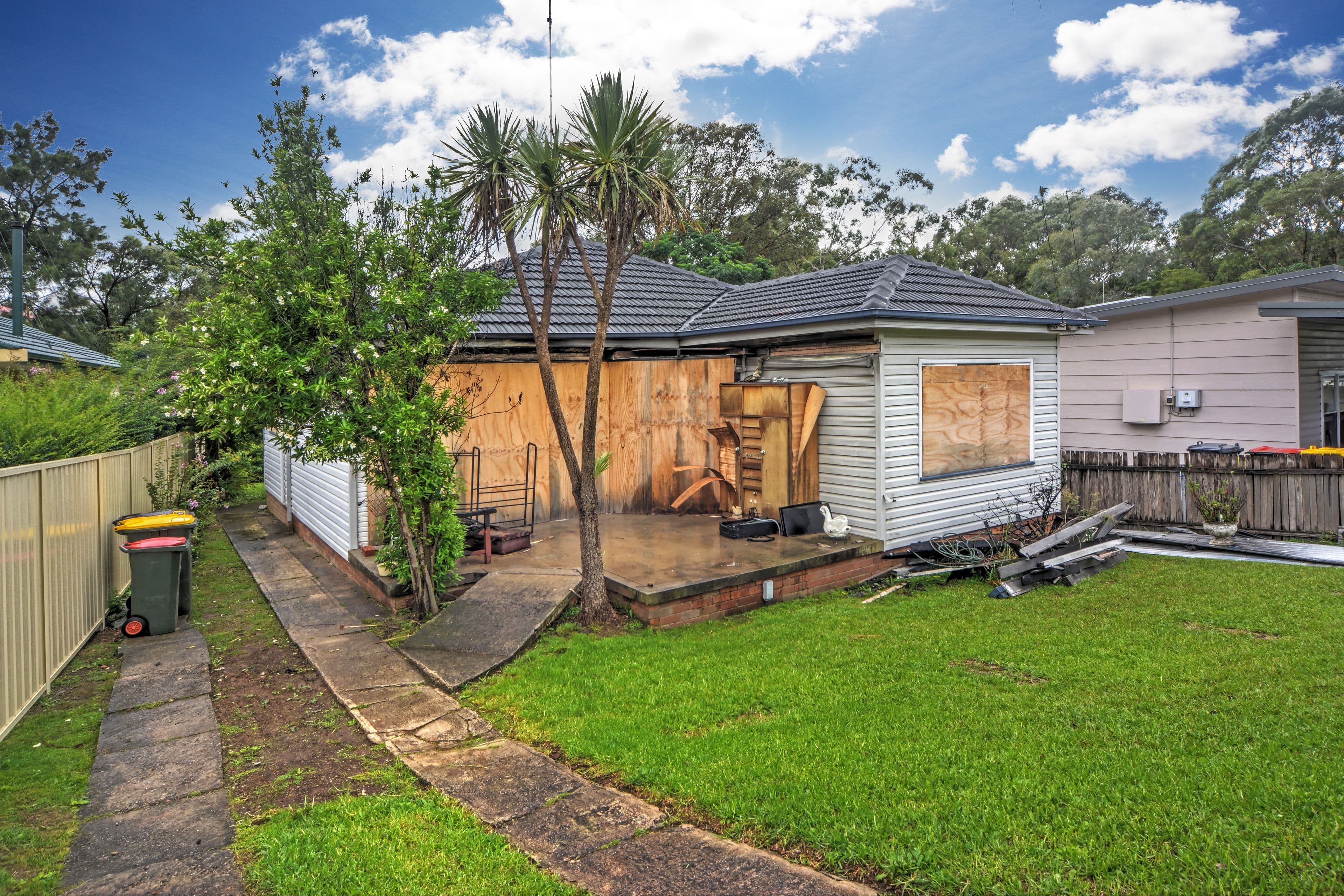 18 Cummins Street, Unanderra - Image 1
