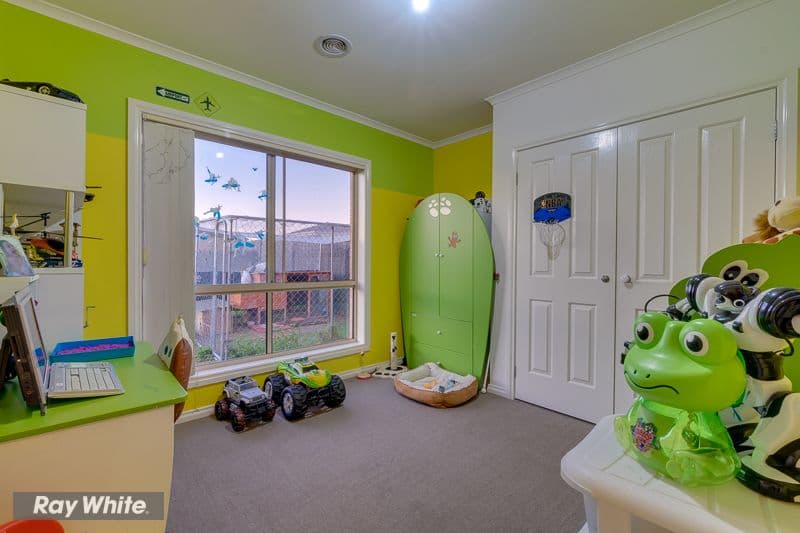 12 Bridlepath Drive, Truganina VIC 3029, Truganina - Thumbnail 7