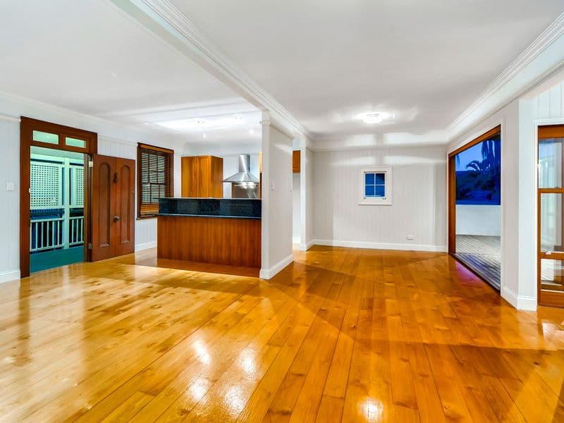112 Bradley Street, SPRING HILL QLD 4000, Spring Hill - Thumbnail 3