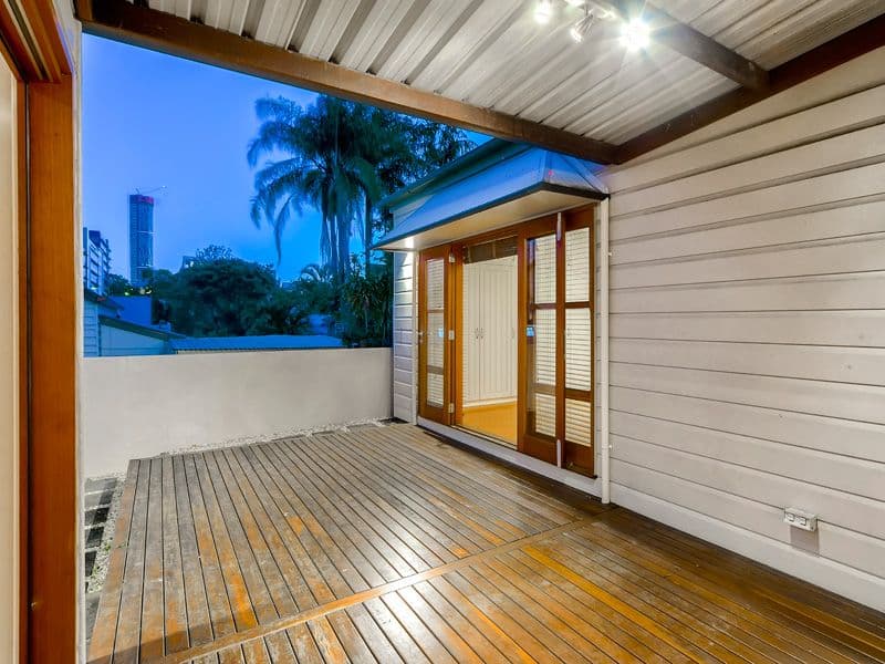 112 Bradley Street, SPRING HILL QLD 4000, Spring Hill - Thumbnail 6