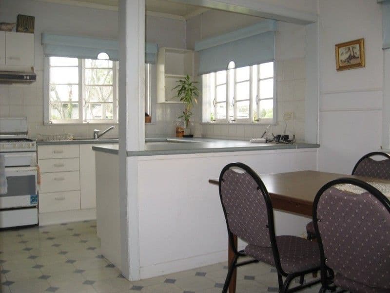 64 Tenth Avenue, KEDRON QLD 4031, Kedron - Thumbnail 3