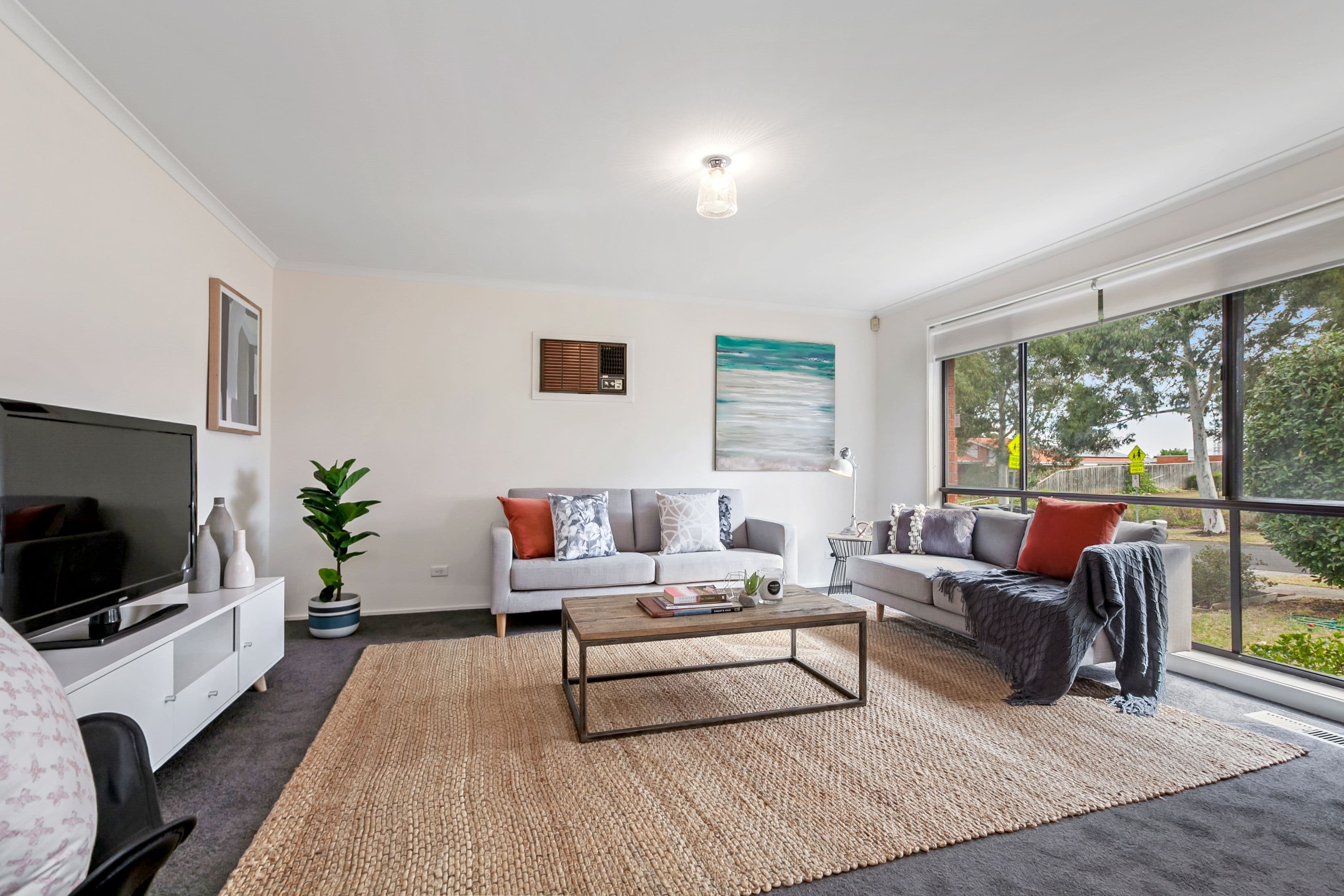 33 Tonelli Crescent, Mill Park VIC 3082, Mill Park - Thumbnail 2