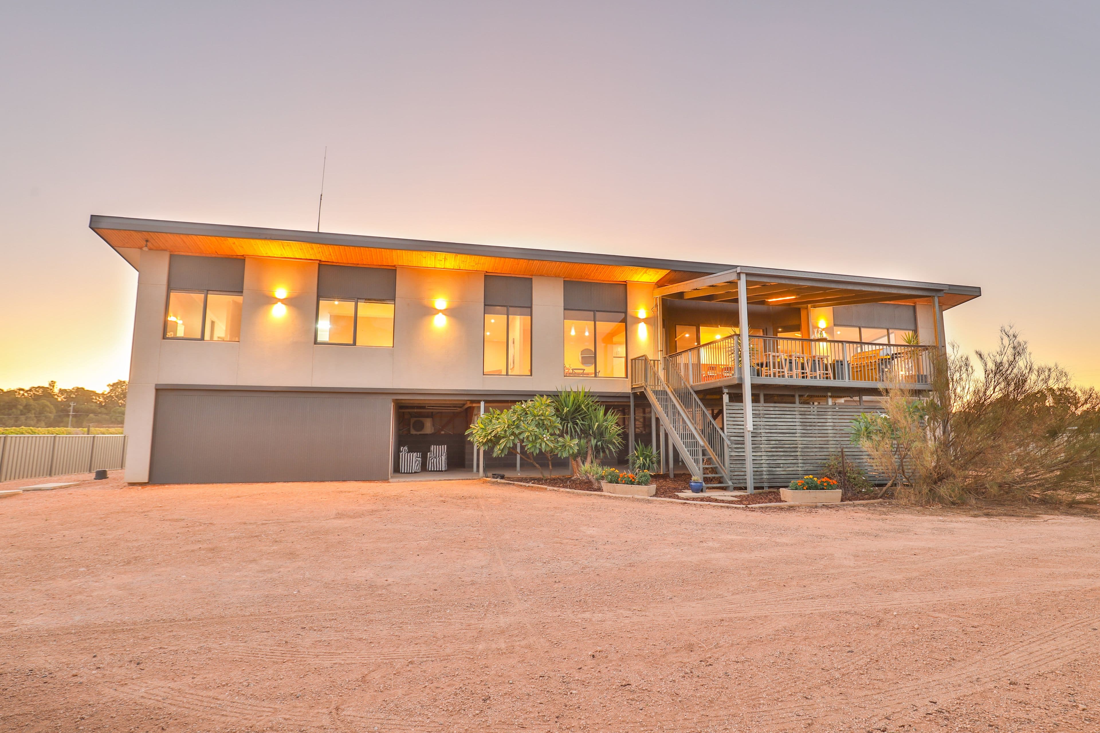 20 Lawrence Road, Robinvale VIC 3549, Robinvale - Thumbnail 2