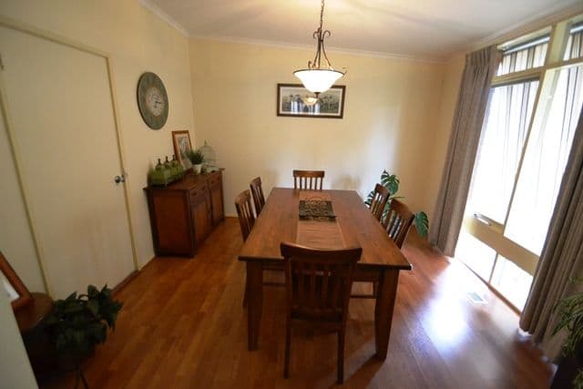 45 Redbank Road, SEYMOUR VIC 3660, Seymour - Thumbnail 3