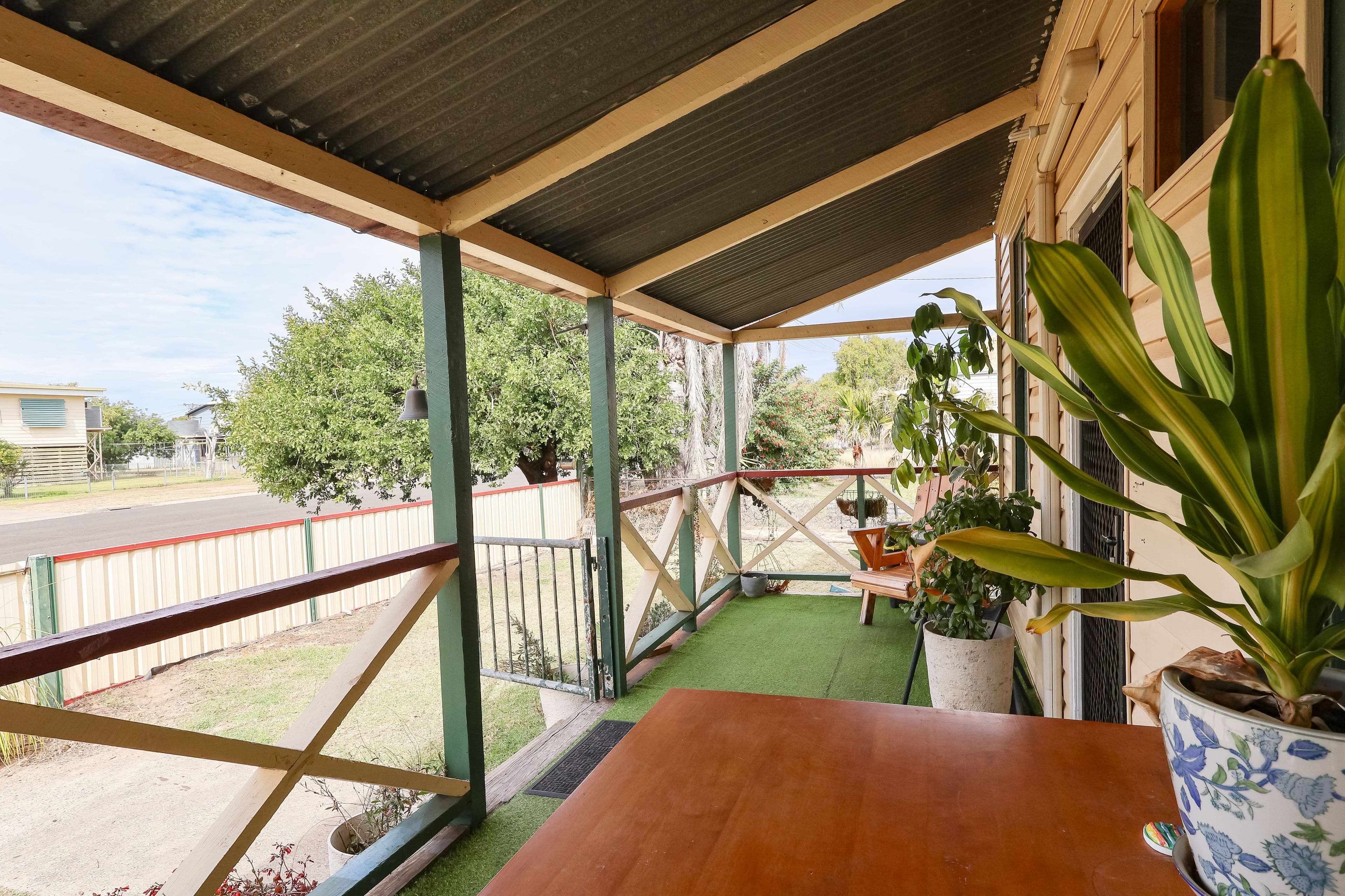 101 Charles Street, Roma QLD 4455, Roma - Thumbnail 2