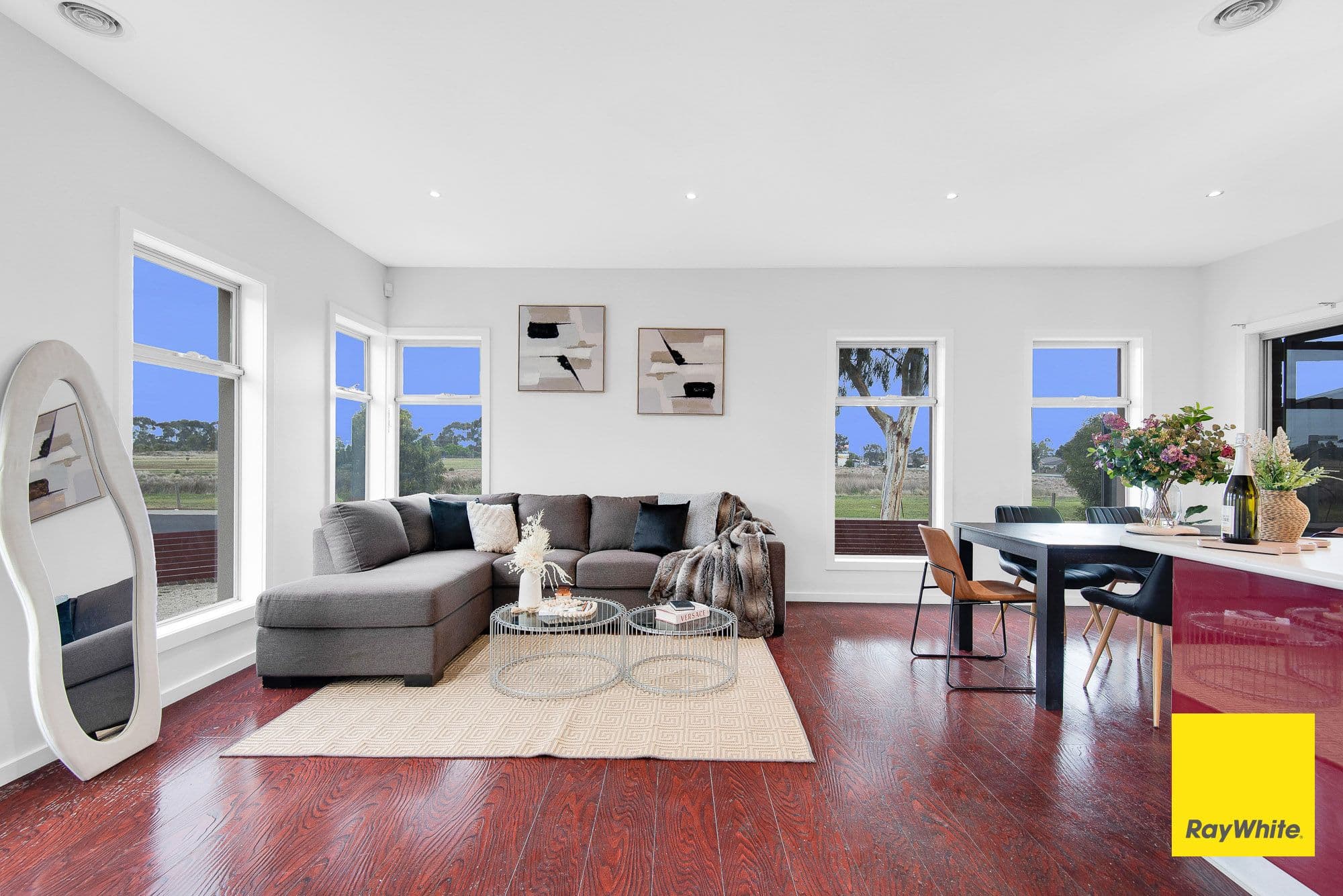 9 Basinview Drive, Tarneit VIC 3029, Tarneit - Thumbnail 5