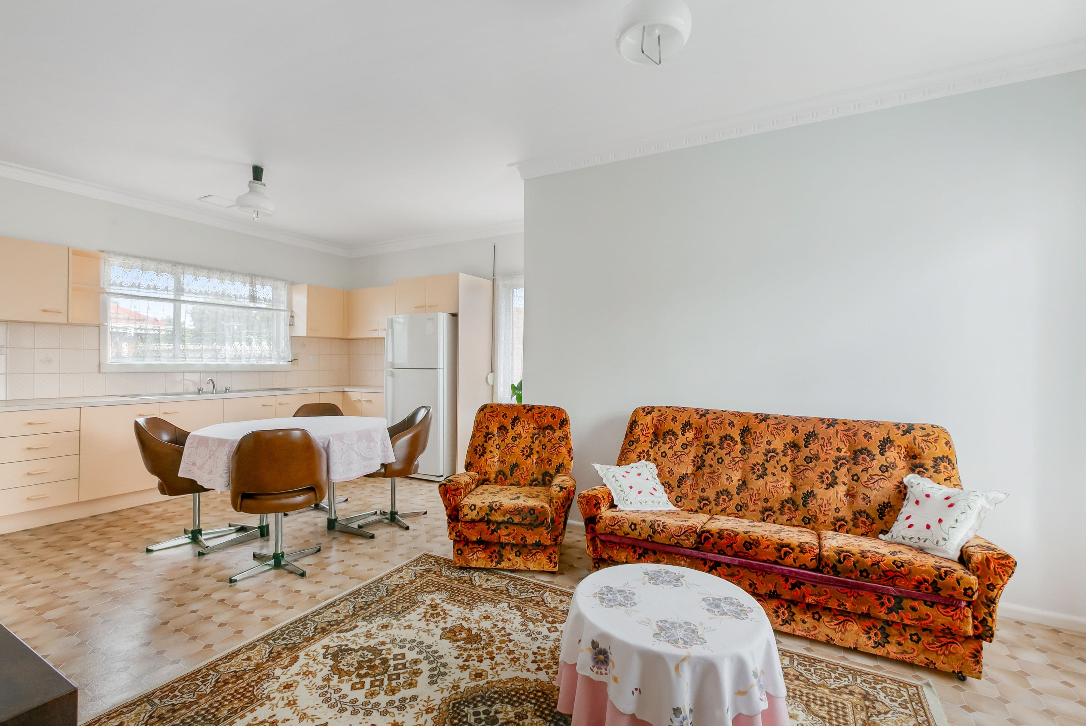 10 Rosenthal Crescent, Reservoir VIC 3073, Reservoir - Thumbnail 6