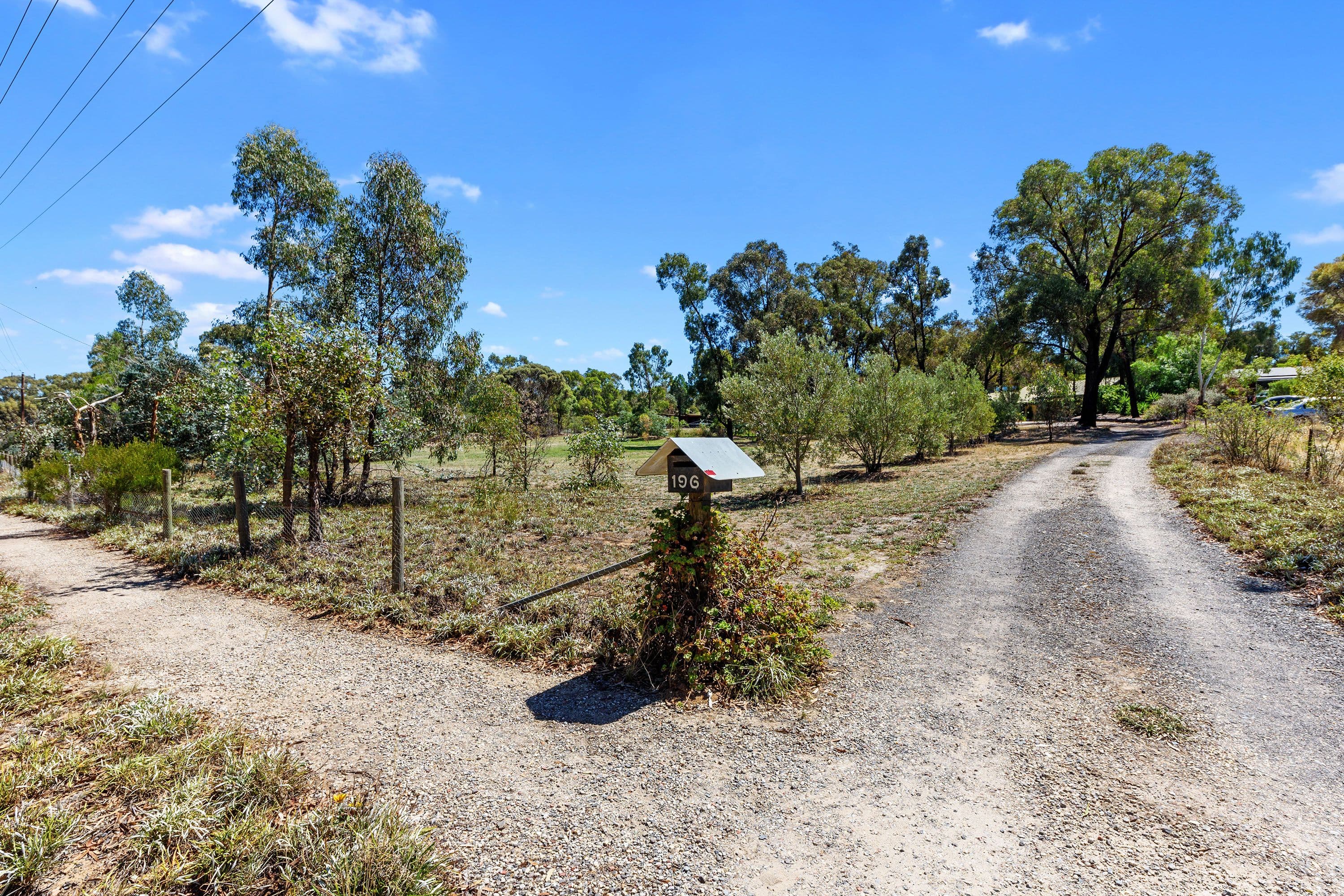 196 Sailors Gully Road, Sailors Gully VIC 3556, Sailors Gully - Thumbnail 2