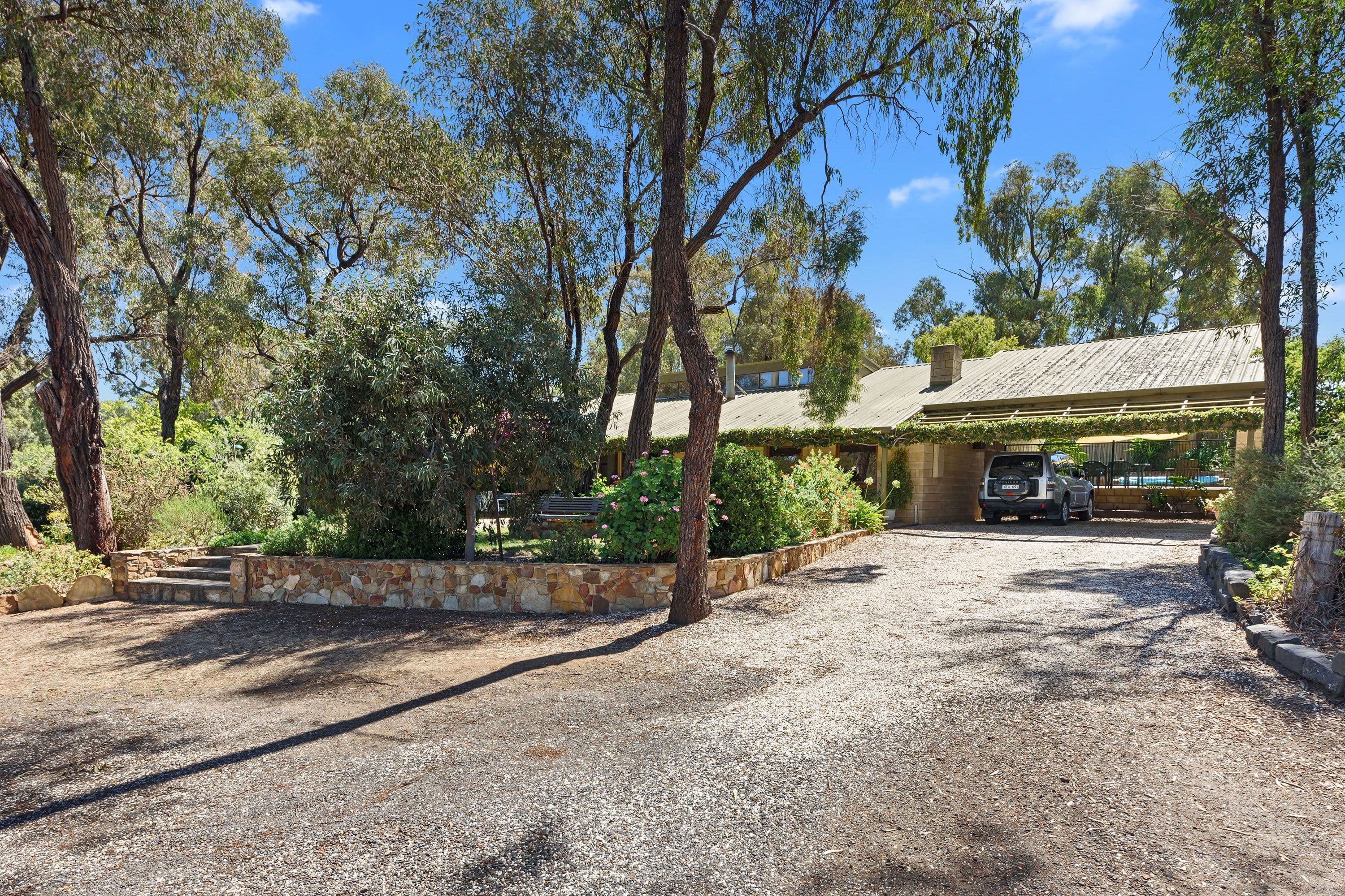 196 Sailors Gully Road, Sailors Gully VIC 3556, Sailors Gully - Thumbnail 3
