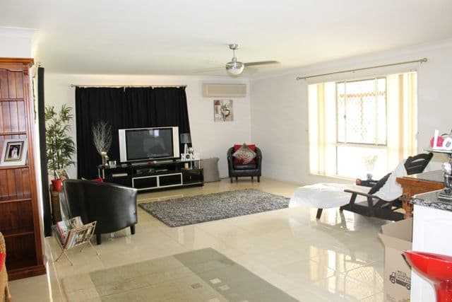 9 Milford Court, BURPENGARY QLD 4505, Burpengary East - Thumbnail 3