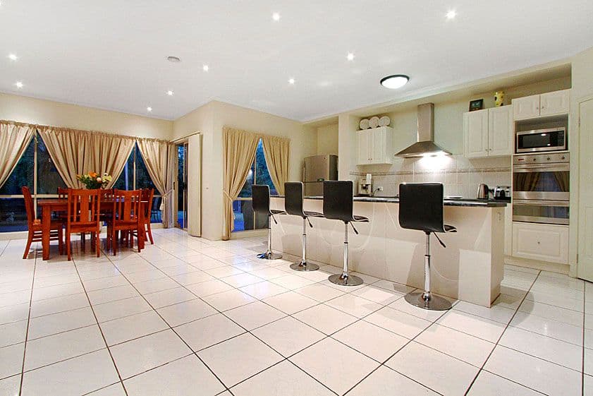 6 Corvette Close, SOUTH MORANG VIC 3752, South Morang - Thumbnail 3