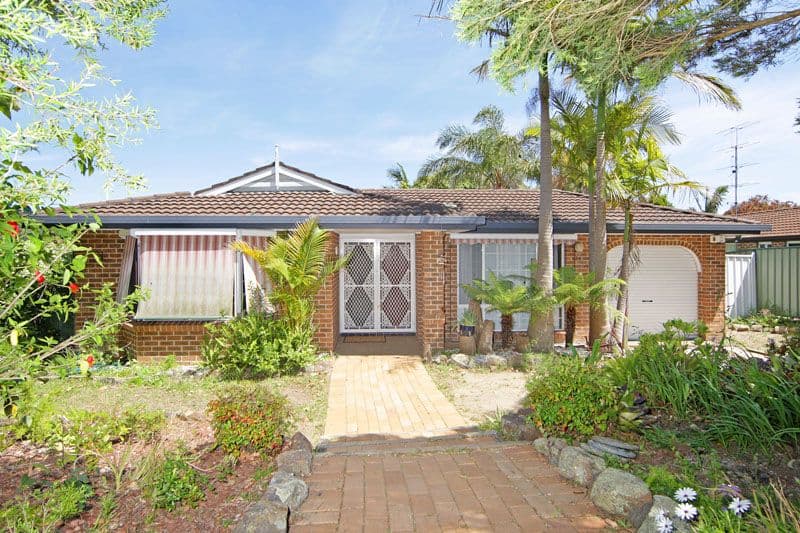 205 Cresthaven Avenue, BATEAU BAY NSW 2261, Bateau Bay - Image 1