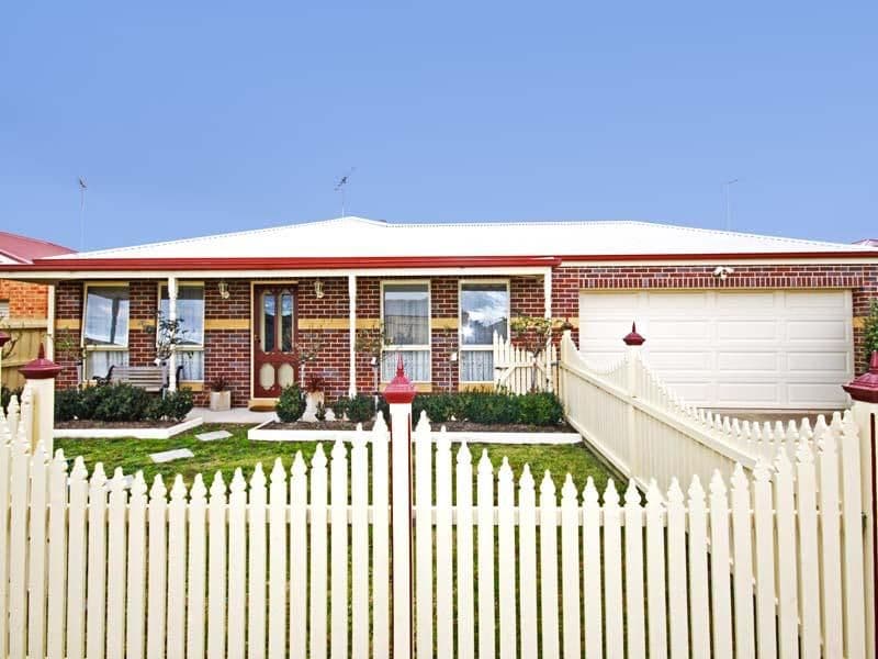 50 Meadenhall Drive, ST ALBANS PARK VIC 3219, St Albans Park - Image 1