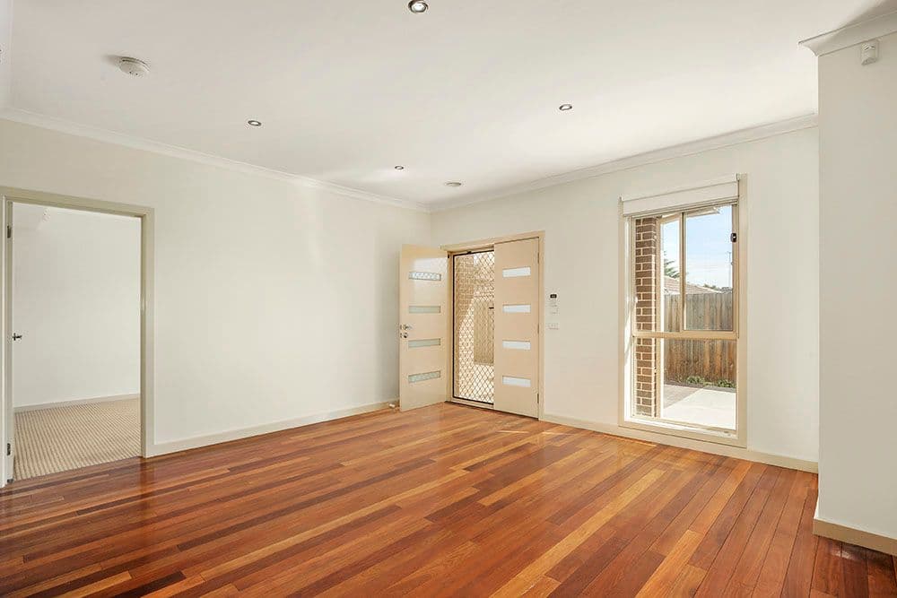 1 Beverley Street, DONCASTER EAST VIC 3109, Doncaster East - Thumbnail 2
