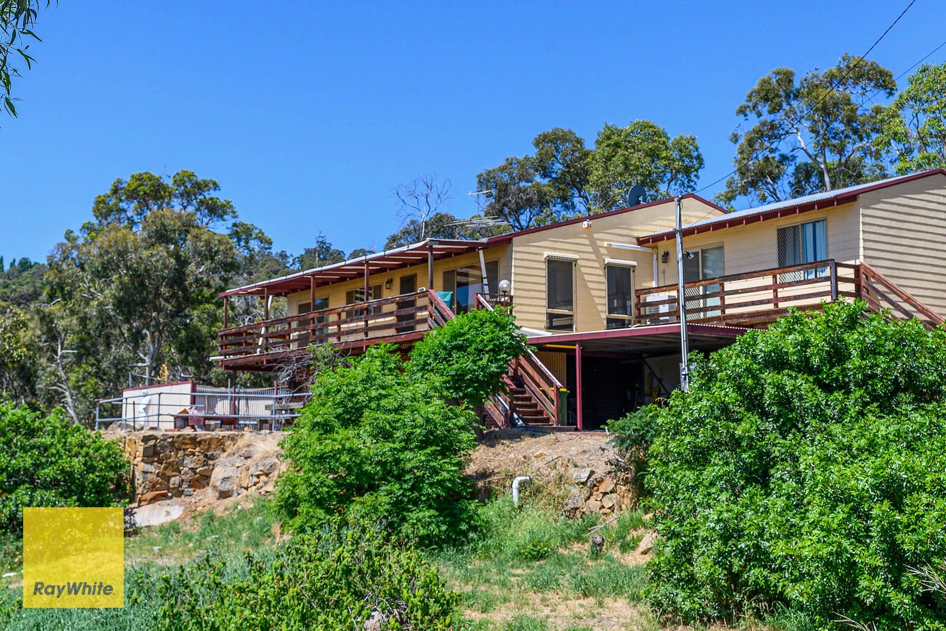 38 Nangana Way, Kalamunda WA 6076, Kalamunda - Thumbnail 2