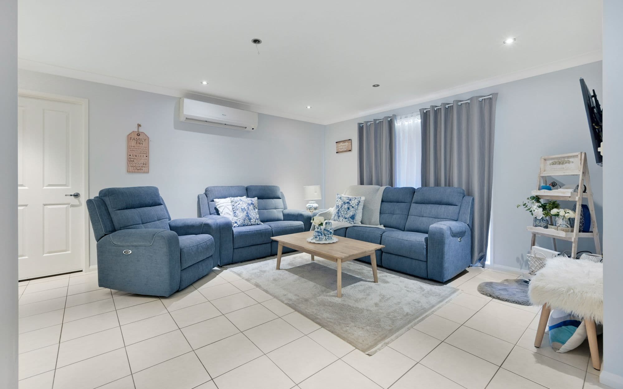 3 Torrens Place, Kearns NSW 2558, Kearns - Thumbnail 2