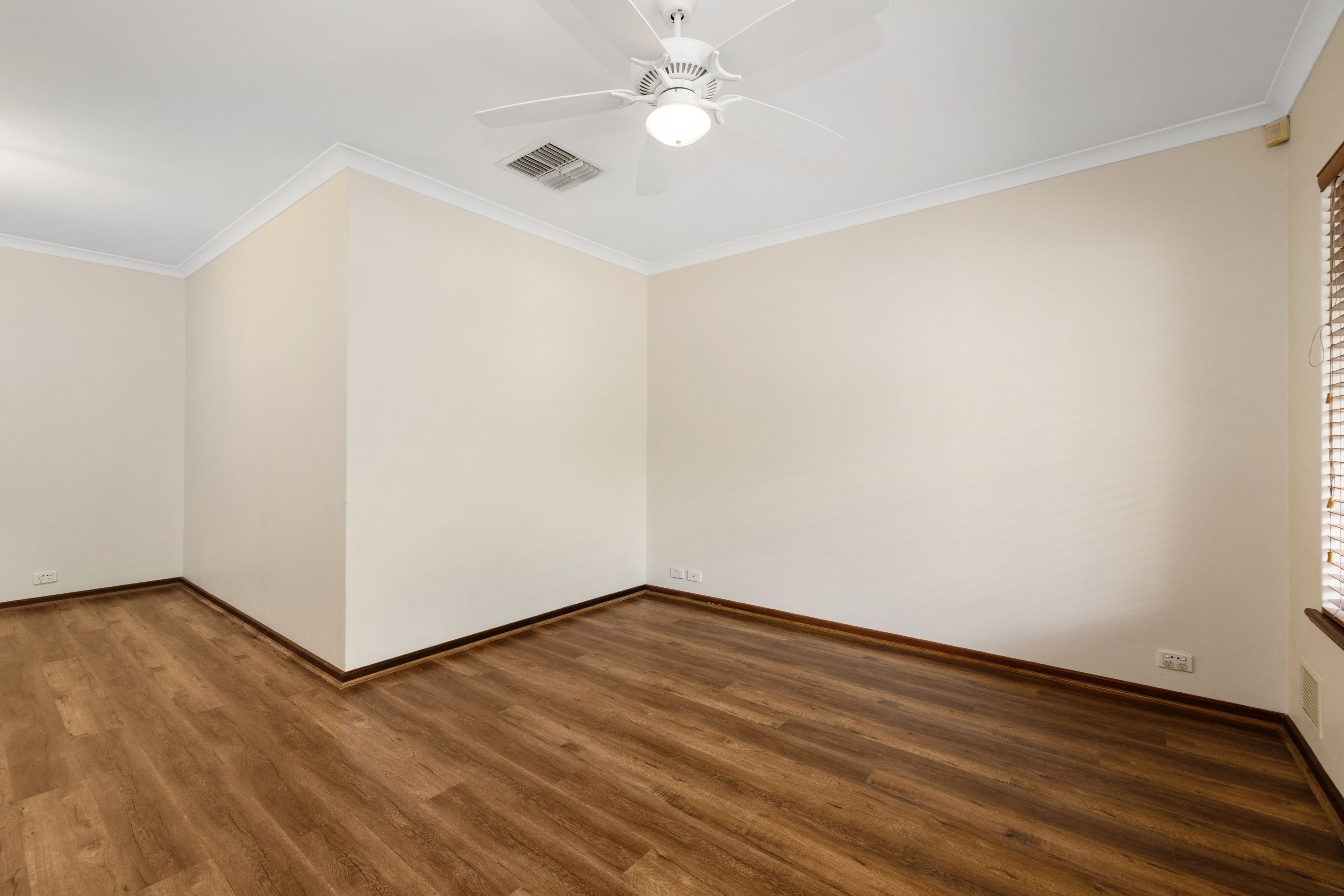 1 Sheoak Close, Beechboro WA 6063, Beechboro - Thumbnail 6