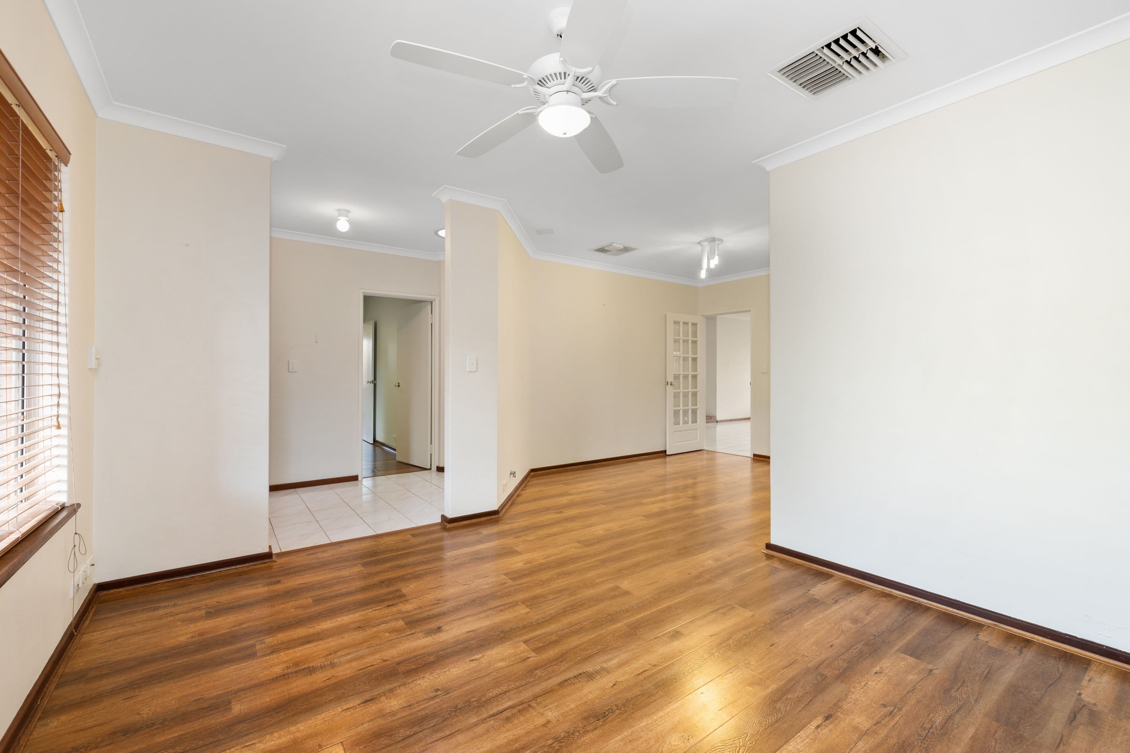 1 Sheoak Close, Beechboro WA 6063, Beechboro - Thumbnail 7