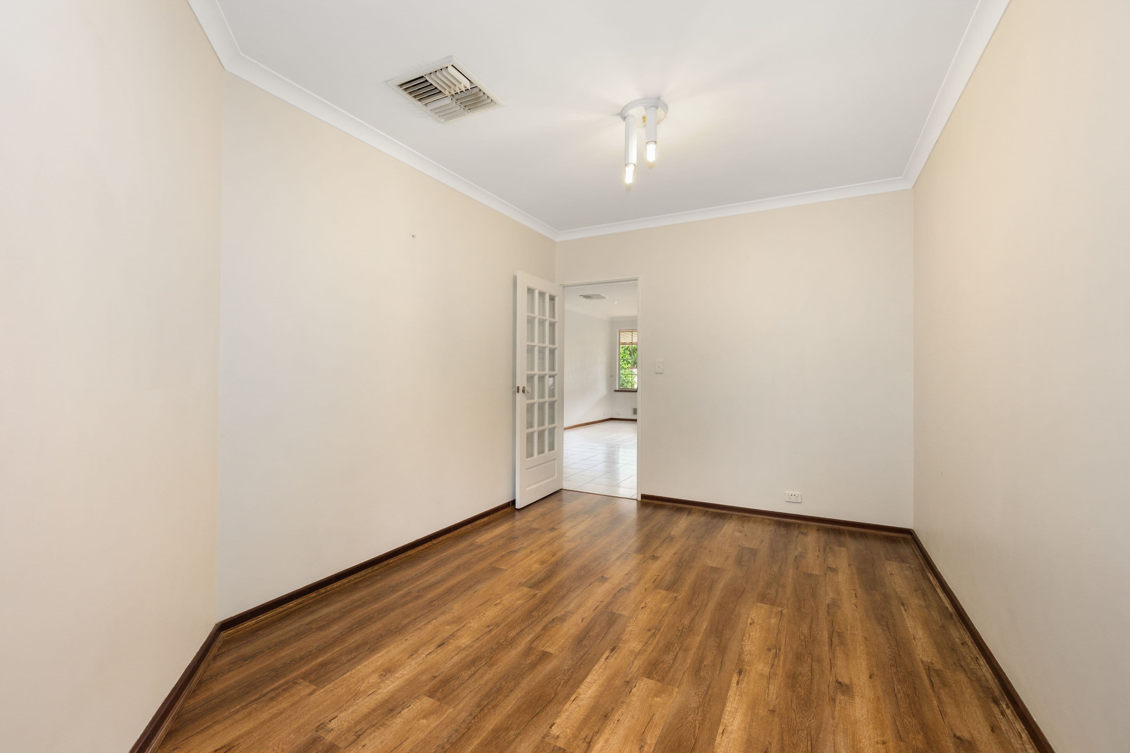 1 Sheoak Close, Beechboro WA 6063, Beechboro - Thumbnail 8