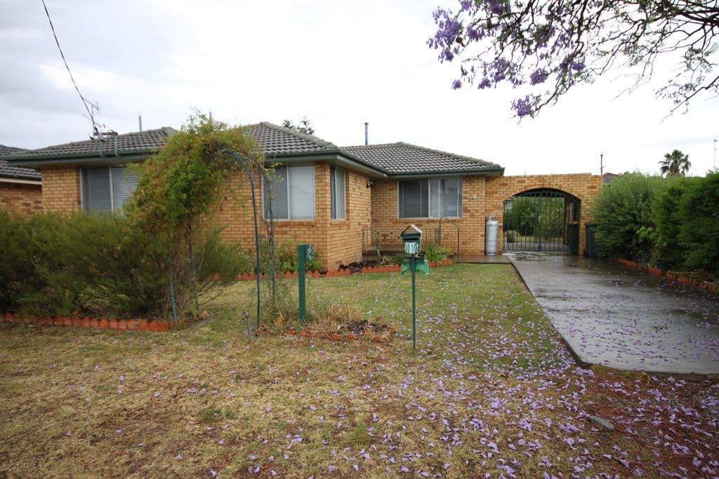 10 Larool Street, TAMWORTH NSW 2340, South Tamworth - Image 1
