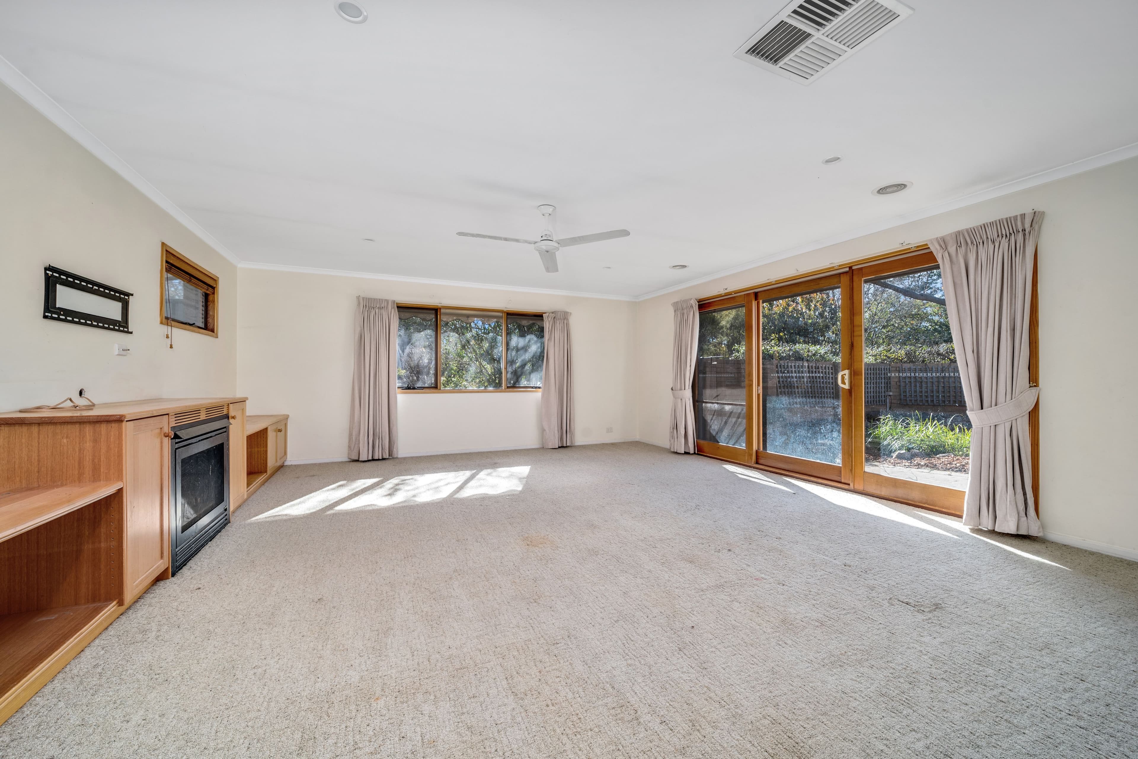 151 Owen Dixon Drive, Evatt ACT 2617, Evatt - Thumbnail 2