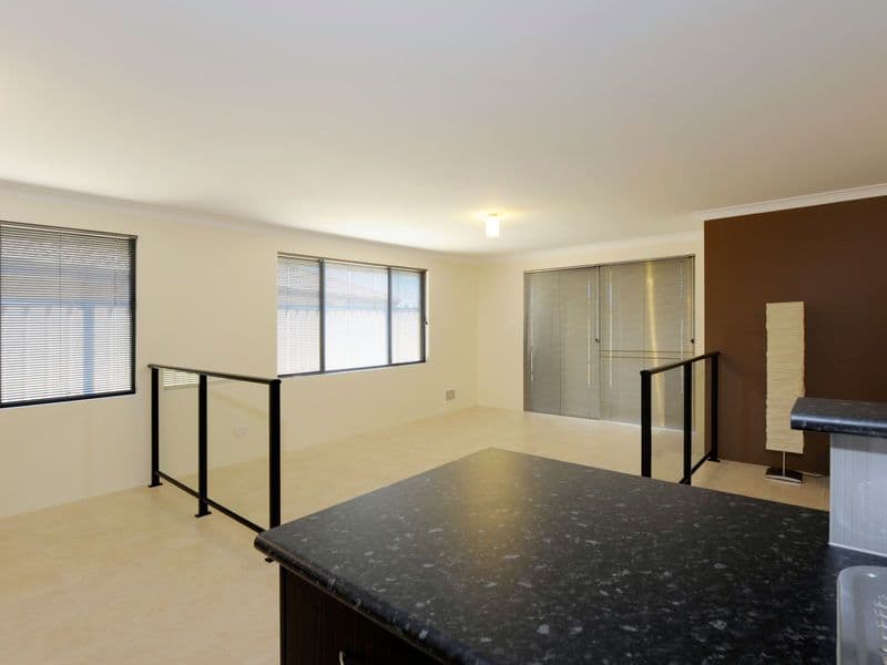 16 Shannon Pass, BERTRAM WA 6167, Bertram - Thumbnail 3